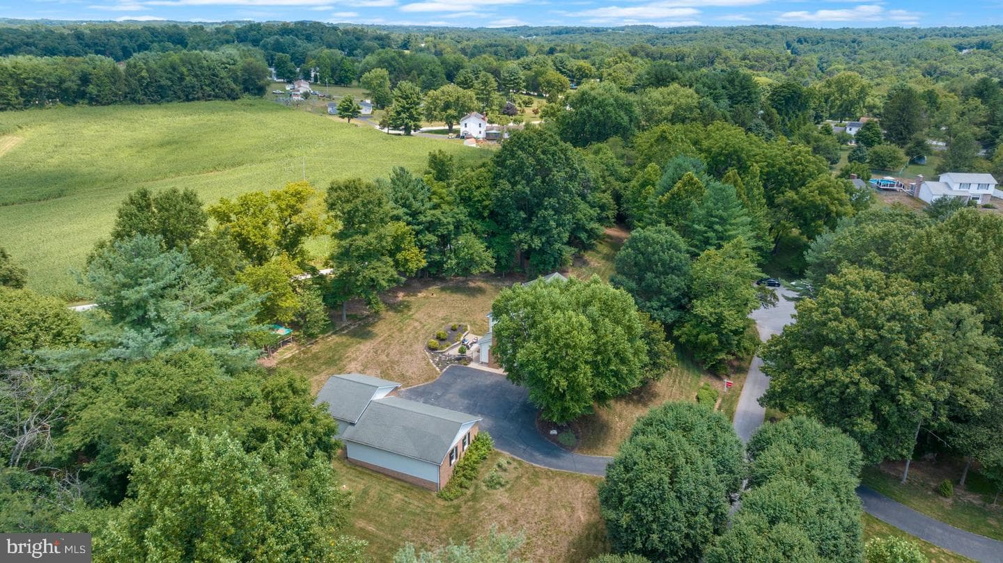 2420 Twin Knolls Circle photo 41