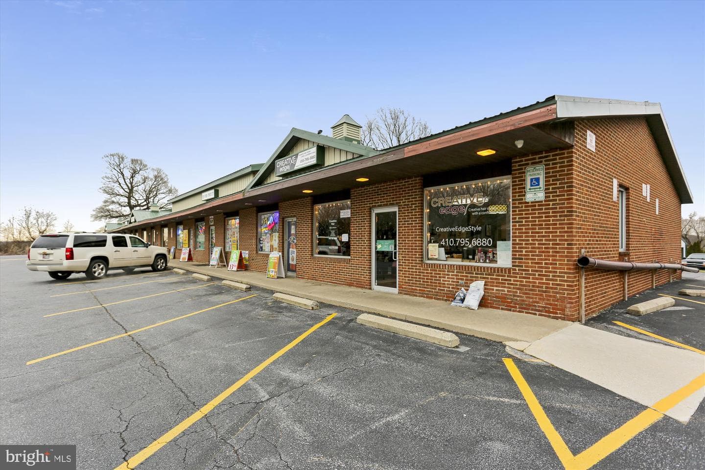 5001 Woodbine Road photo 30