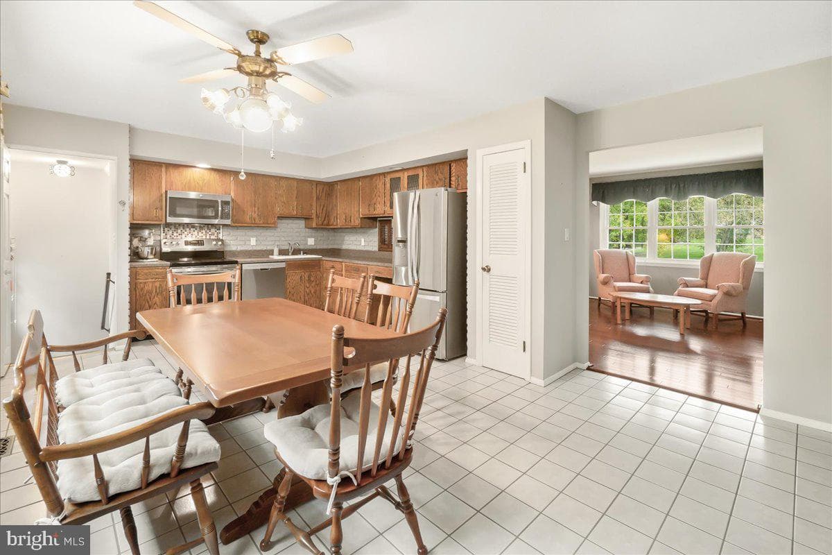 5317 Pommel Drive photo 10