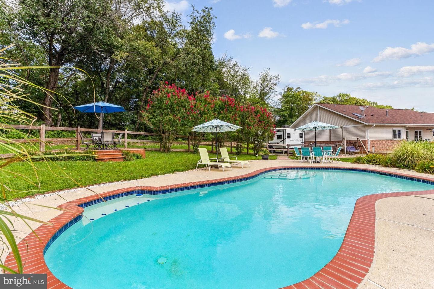 5653 French Avenue photo 2