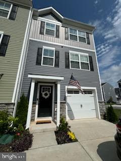 341 Crimson Avenue photo 3