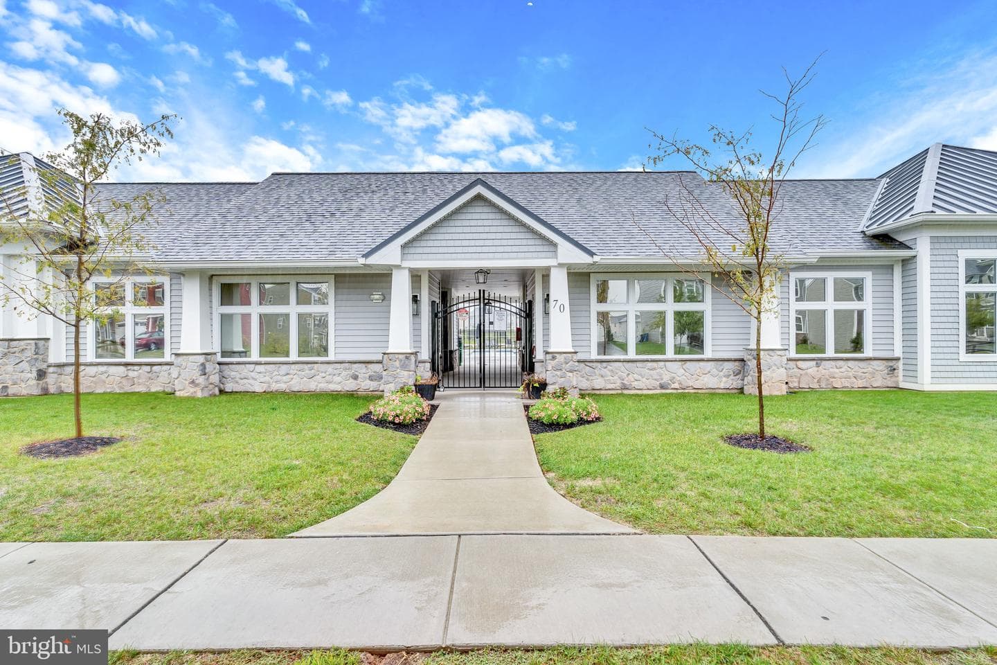 341 Crimson Avenue photo 32