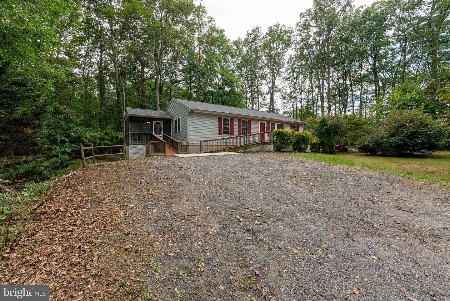 1020 Bird Hill Drive photo 4