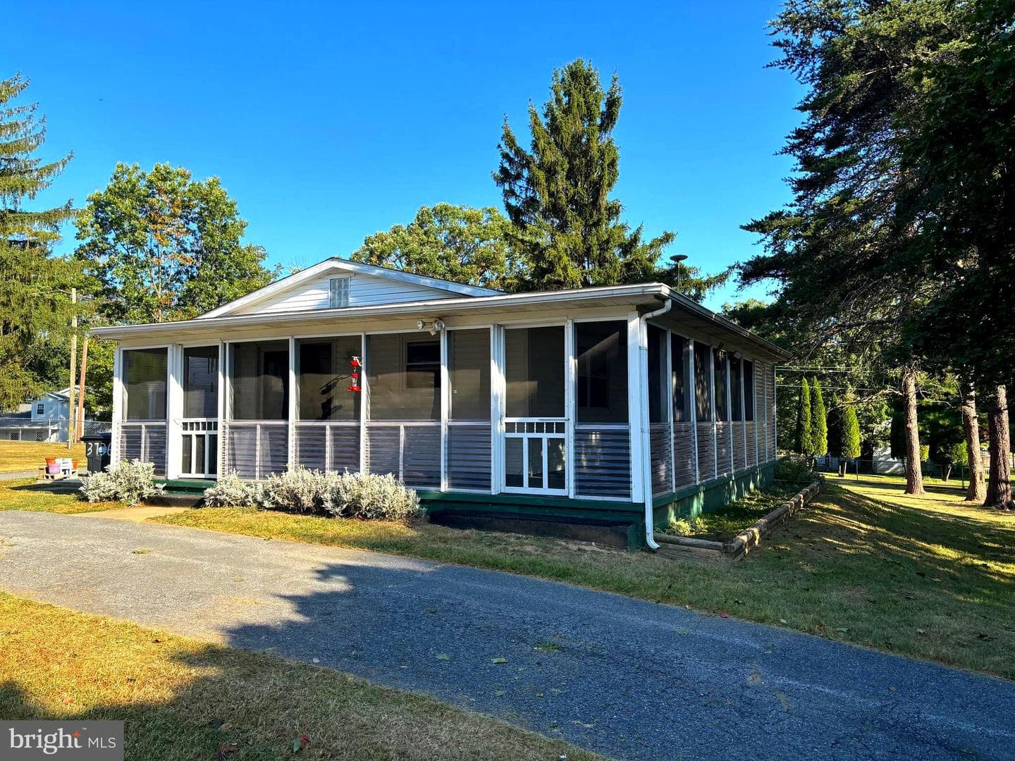 3736 Grave Run Road photo 2