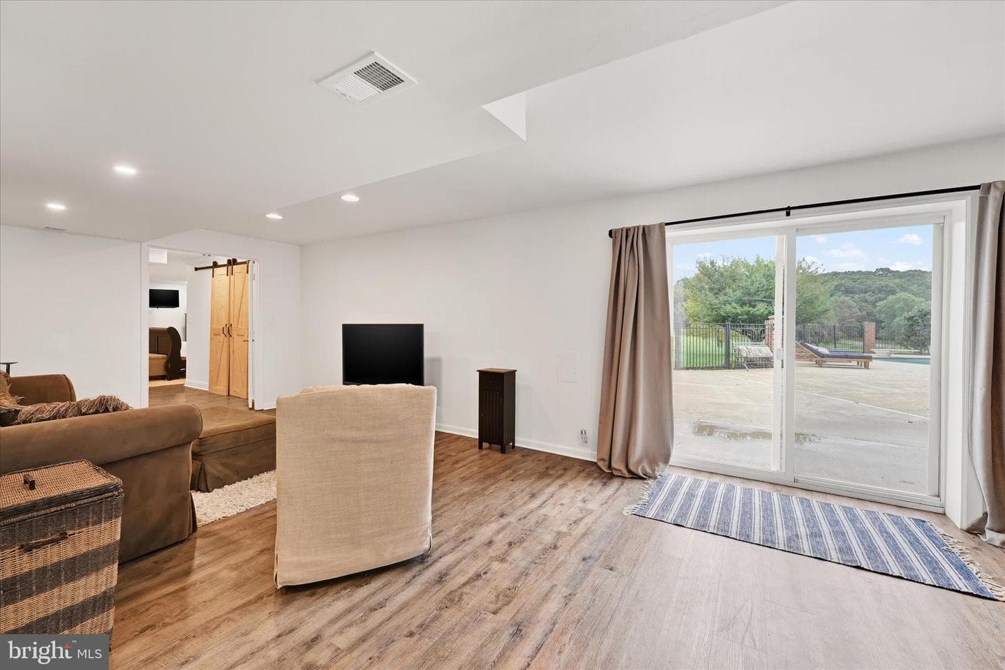 6151 Challedon Circle photo 31