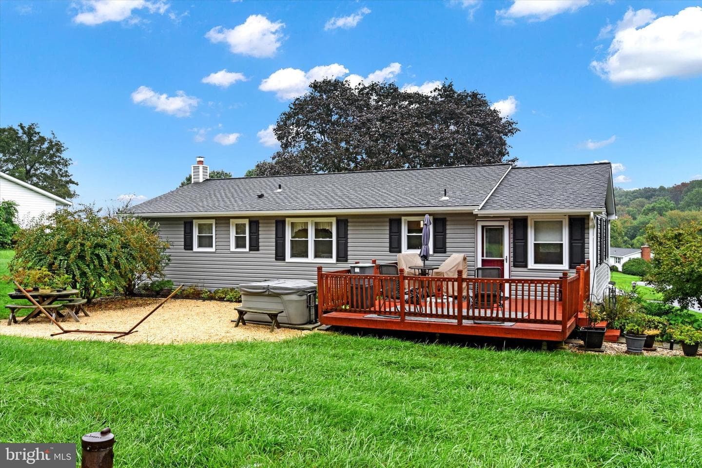 1122 Cedarbrook Road photo 3