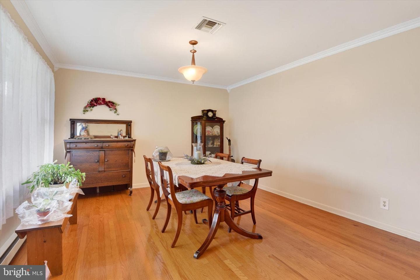 1122 Cedarbrook Road photo 5