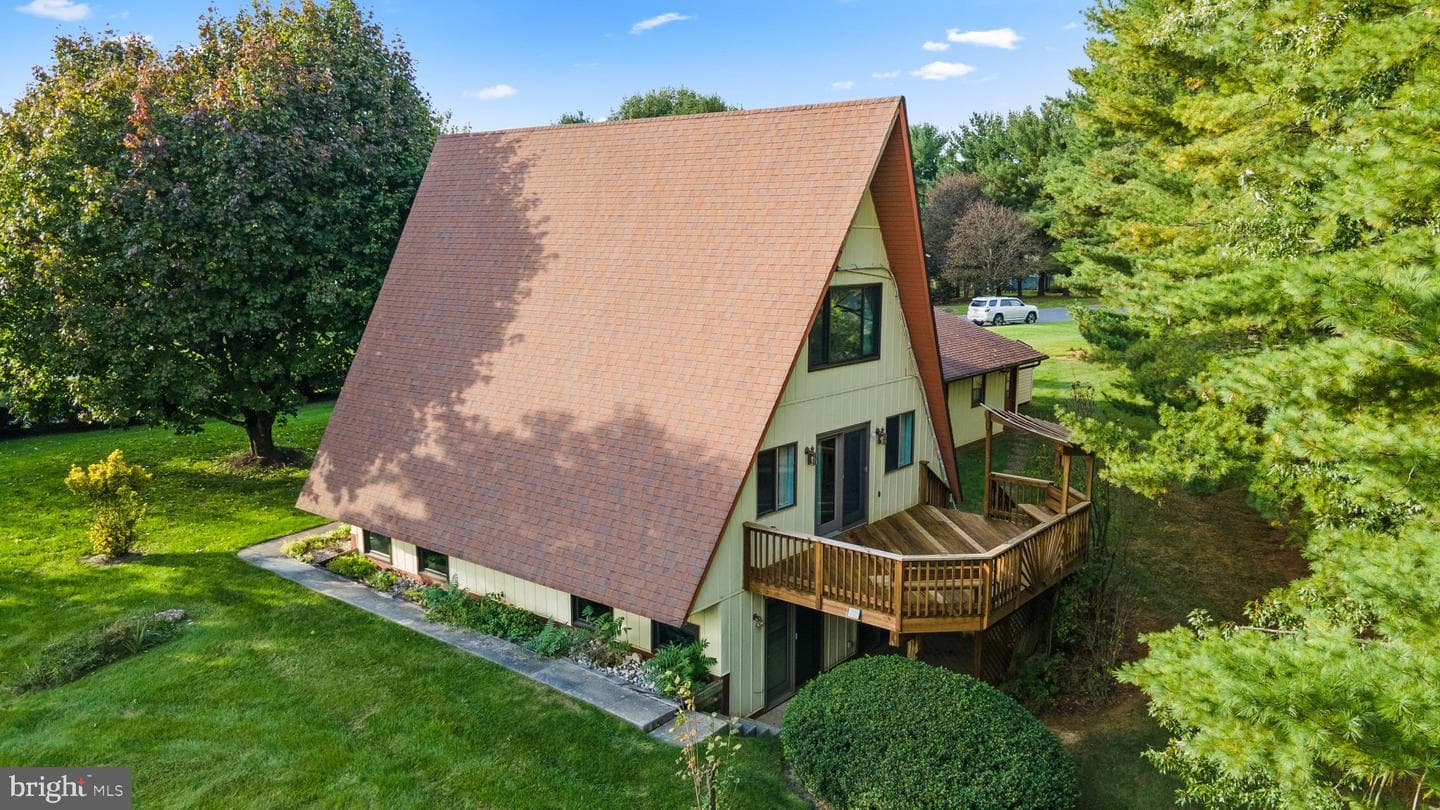 1401 Chazadale Way photo 1
