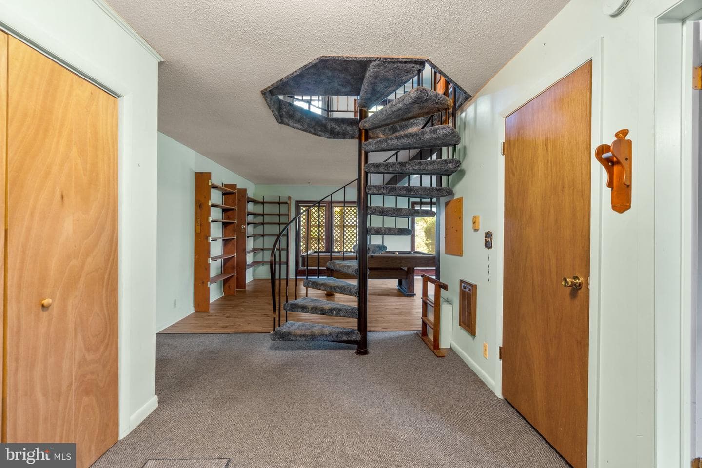 1401 Chazadale Way photo 35