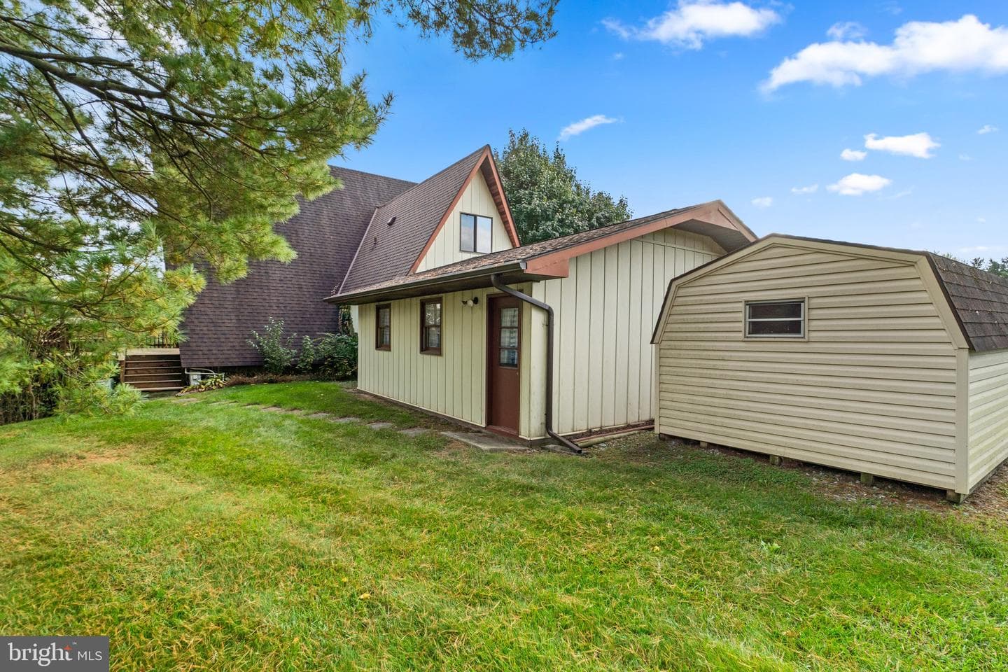 1401 Chazadale Way photo 44