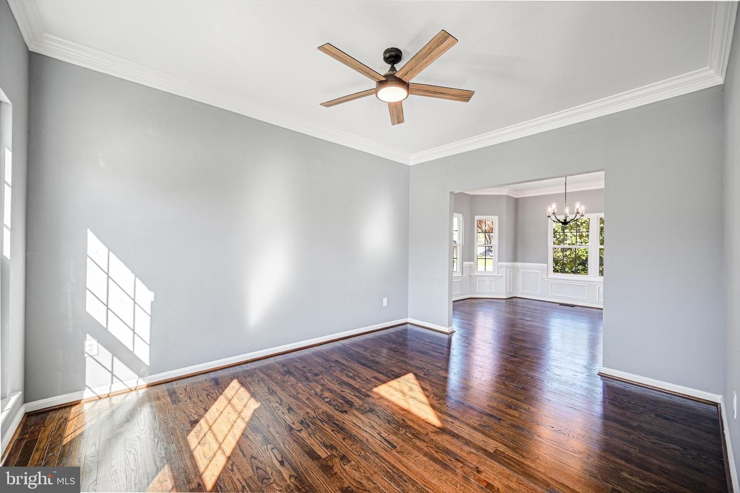 400 Bonn Court photo 16