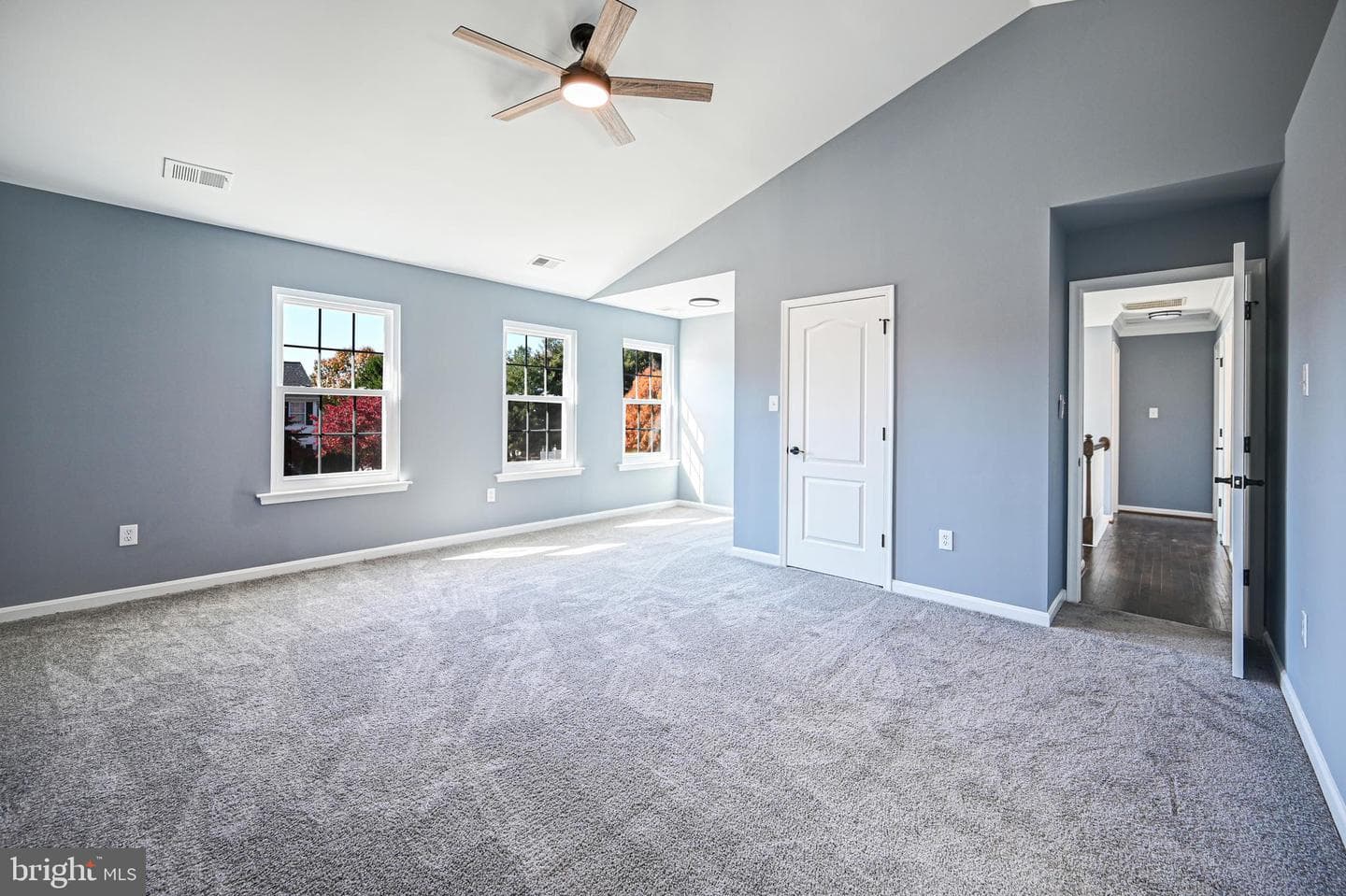 400 Bonn Court photo 22