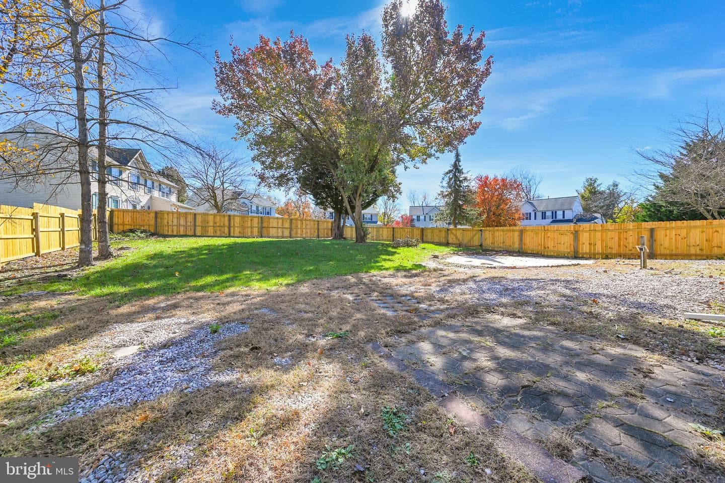 400 Bonn Court photo 46
