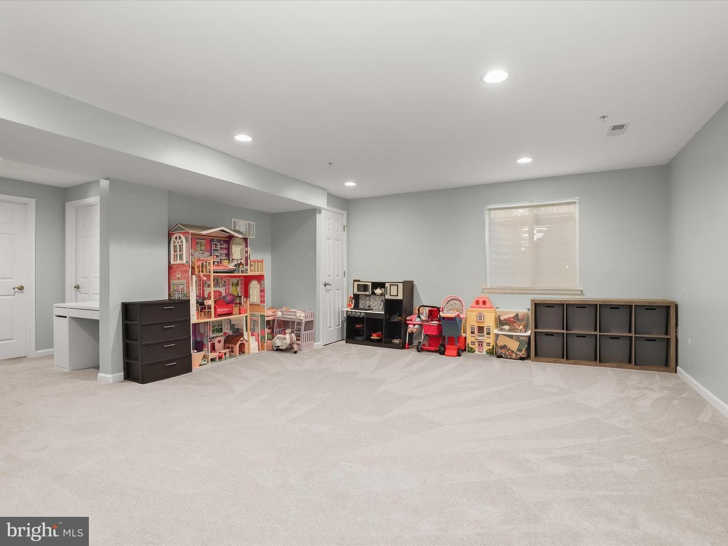 6819 Little Barley Drive photo 32