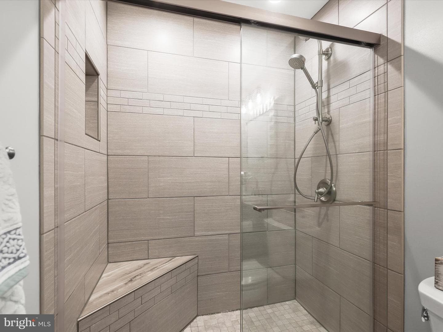 6819 Little Barley Drive photo 36