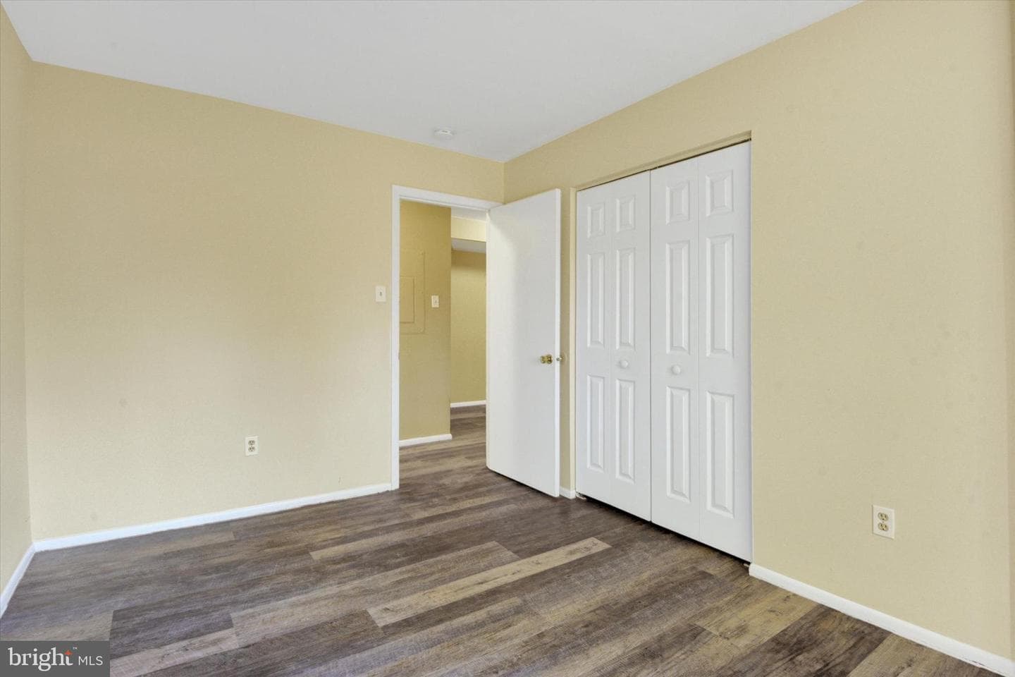 4230 Crystal Court #3c photo 12
