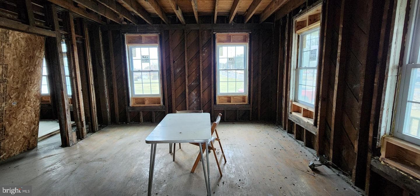1242 Washington Road photo 6