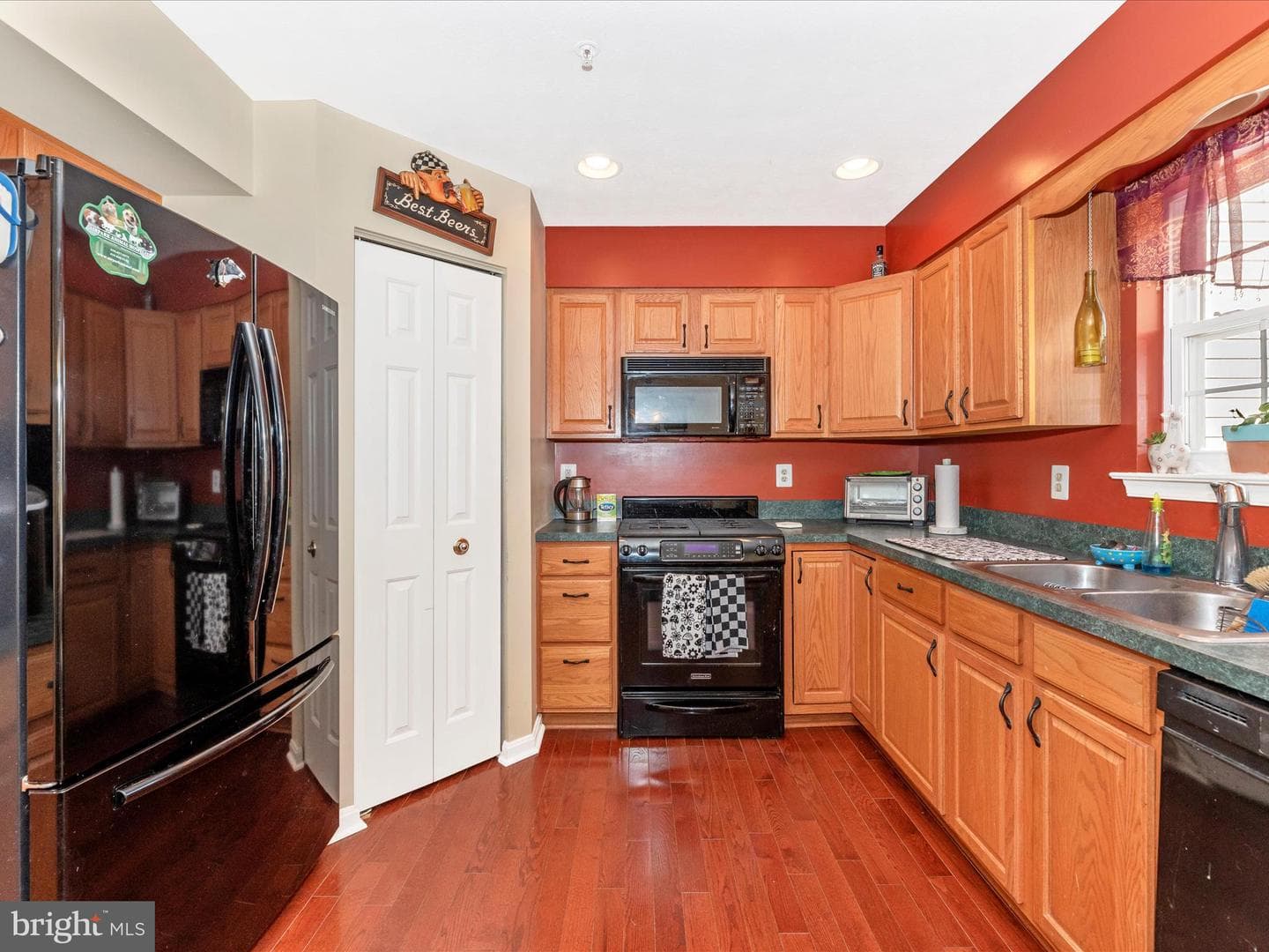 235 Lodestone Court photo 15