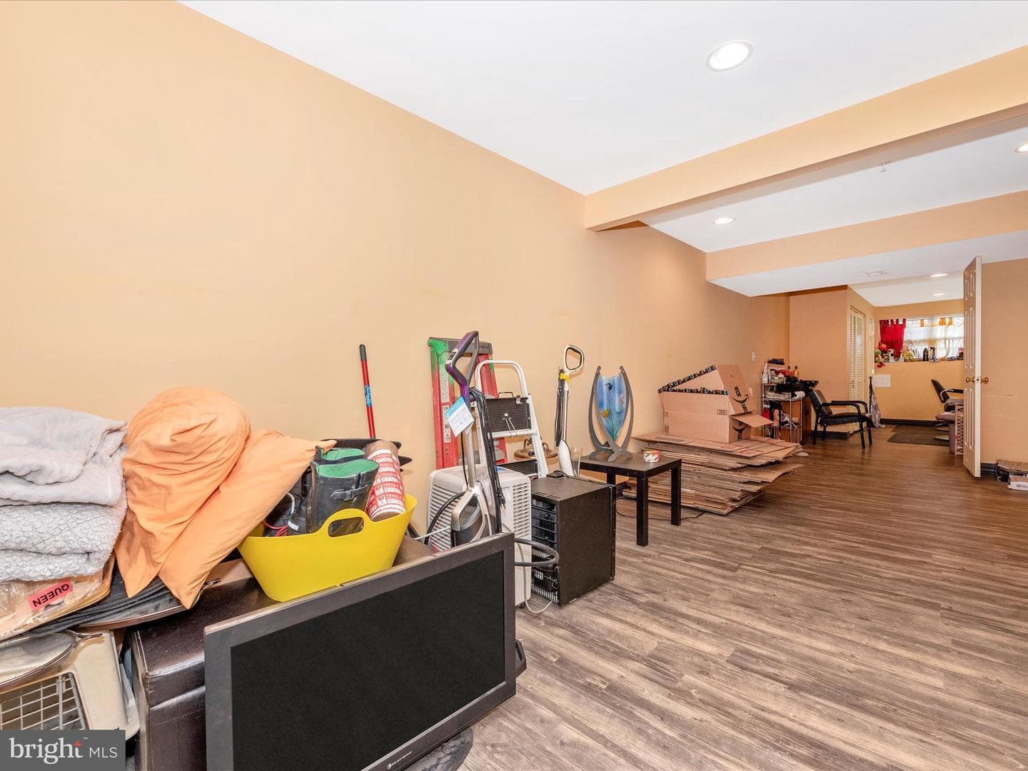 235 Lodestone Court photo 36