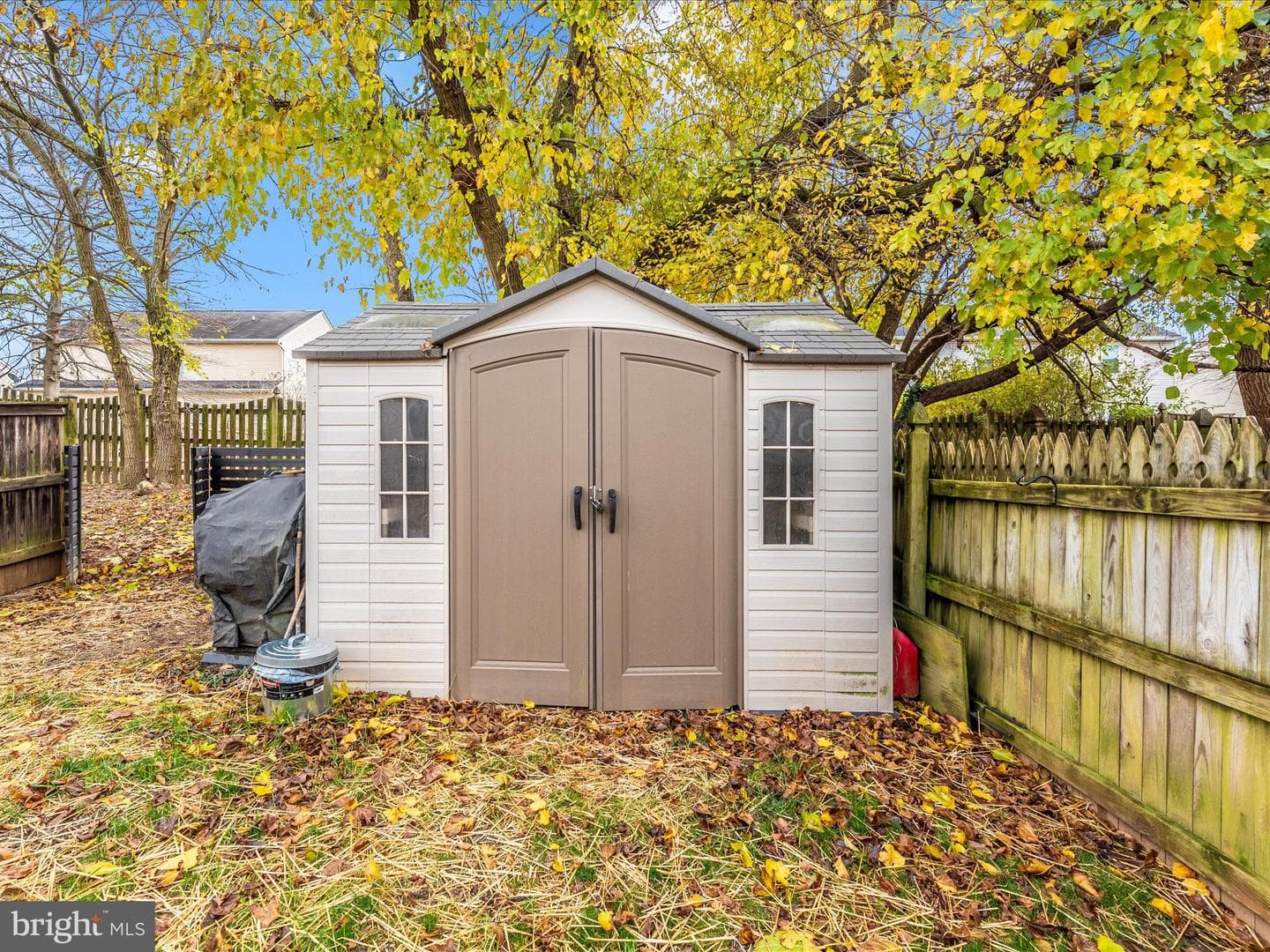 235 Lodestone Court photo 46