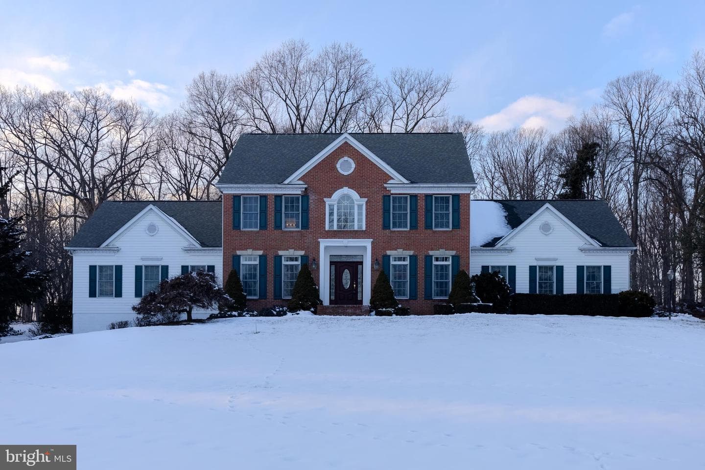 6240 Belmont photo 3