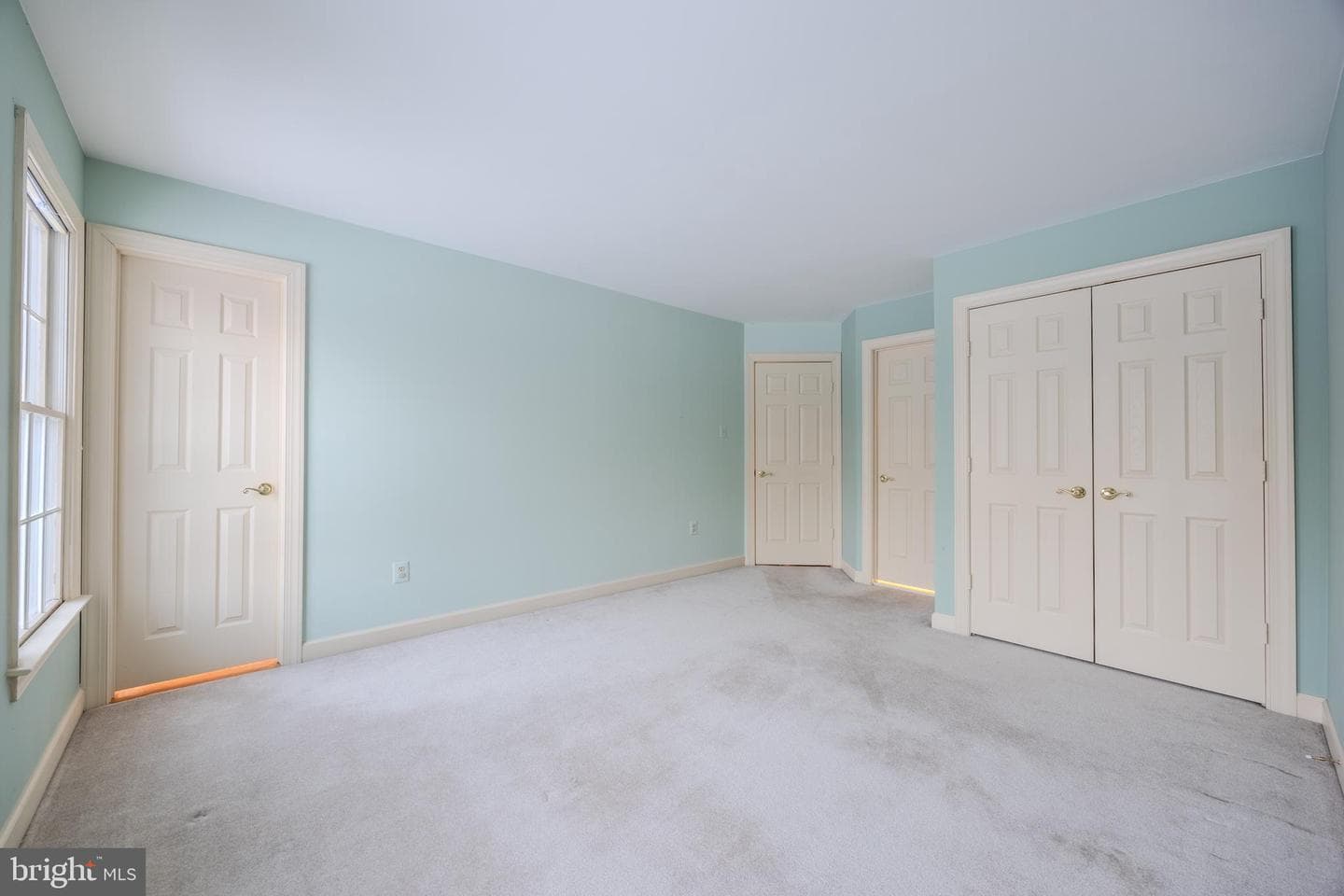 6240 Belmont photo 43