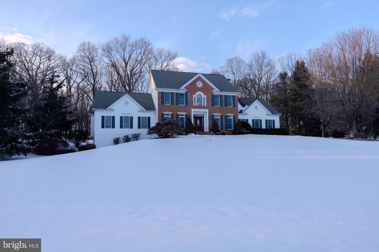 6240 Belmont photo 5