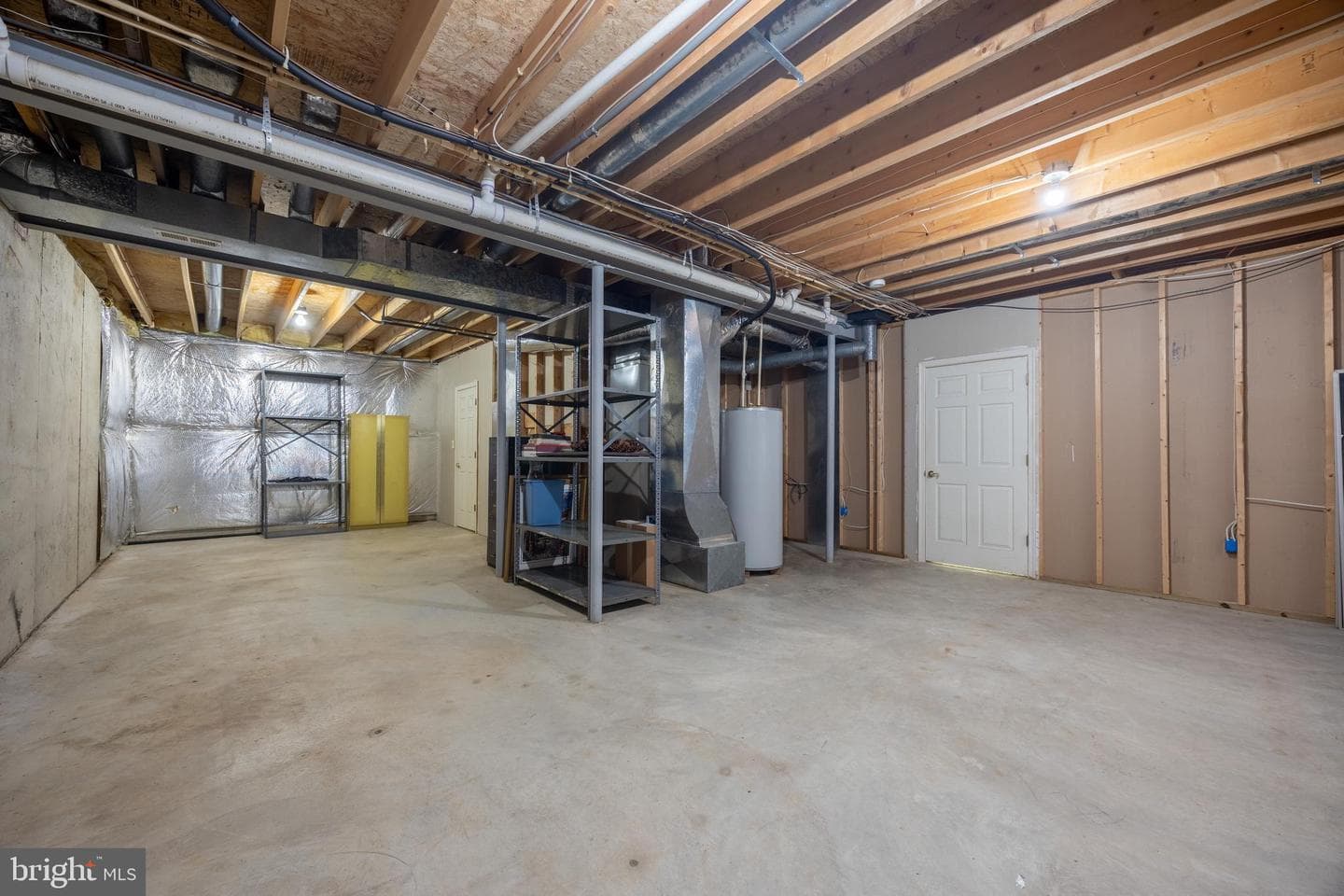 6240 Belmont photo 54