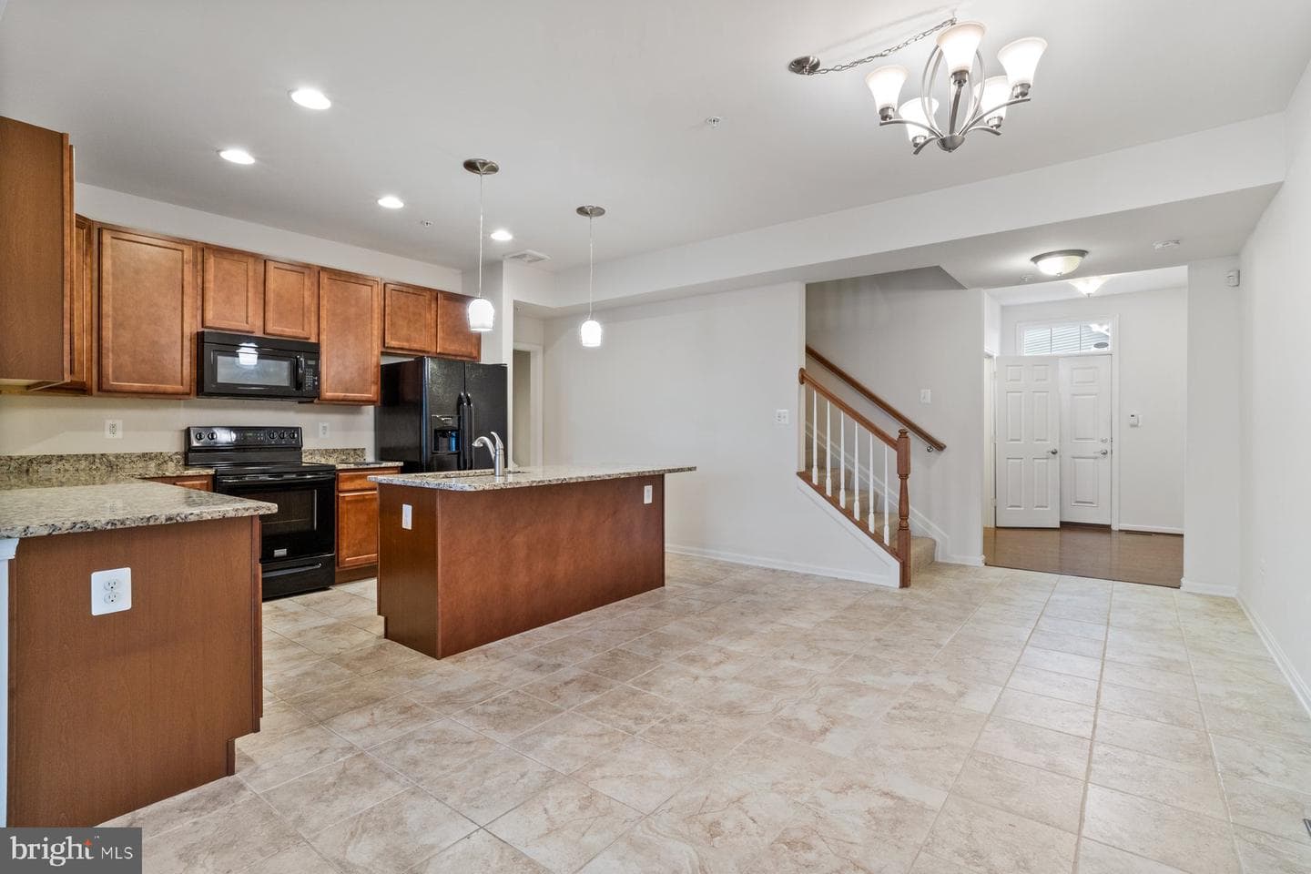 2810 Union Square Road photo 4