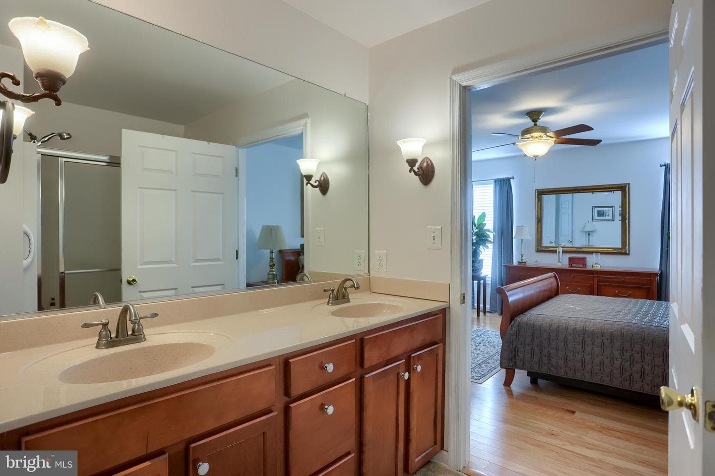 189 Bentley Street photo 15