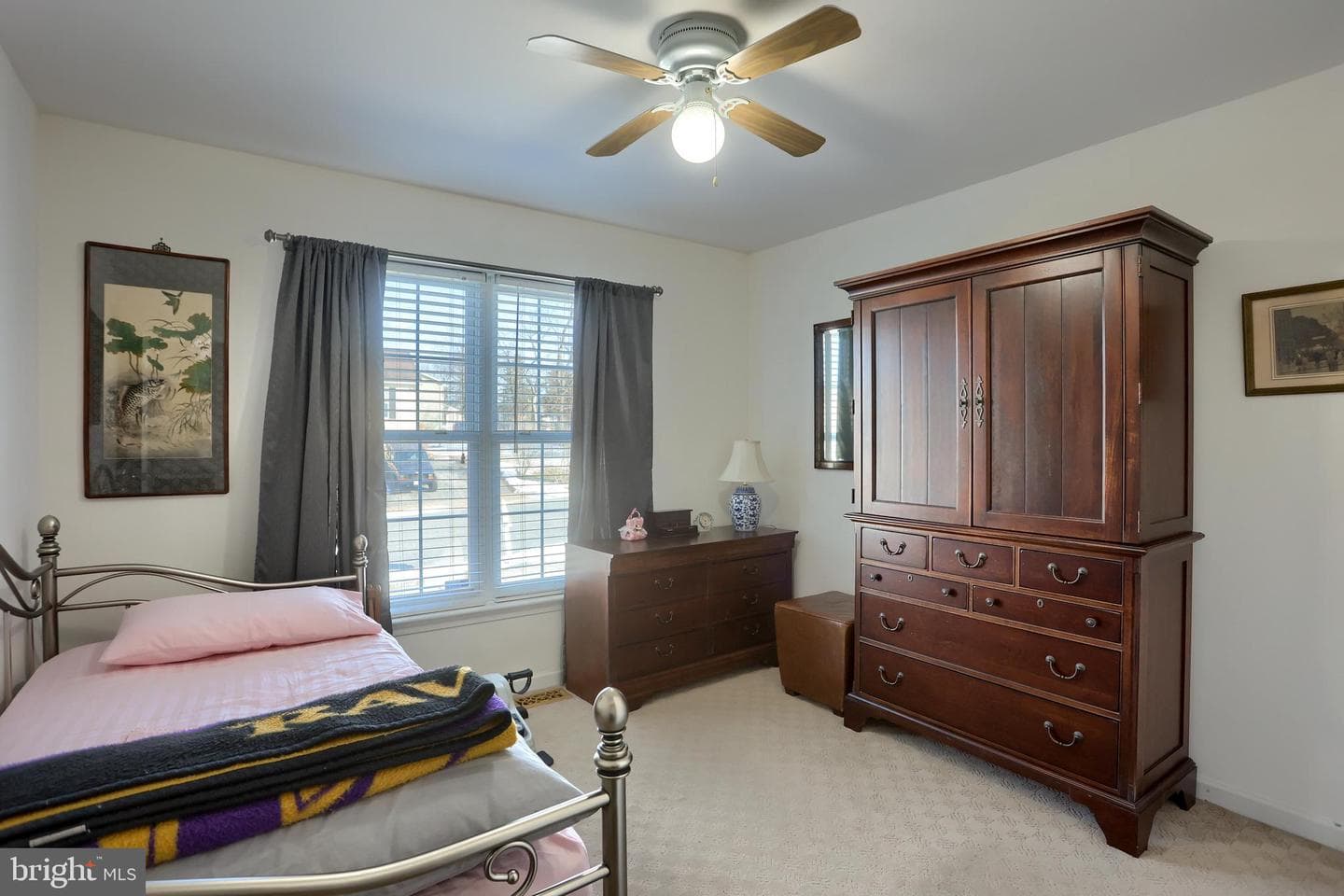 189 Bentley Street photo 17