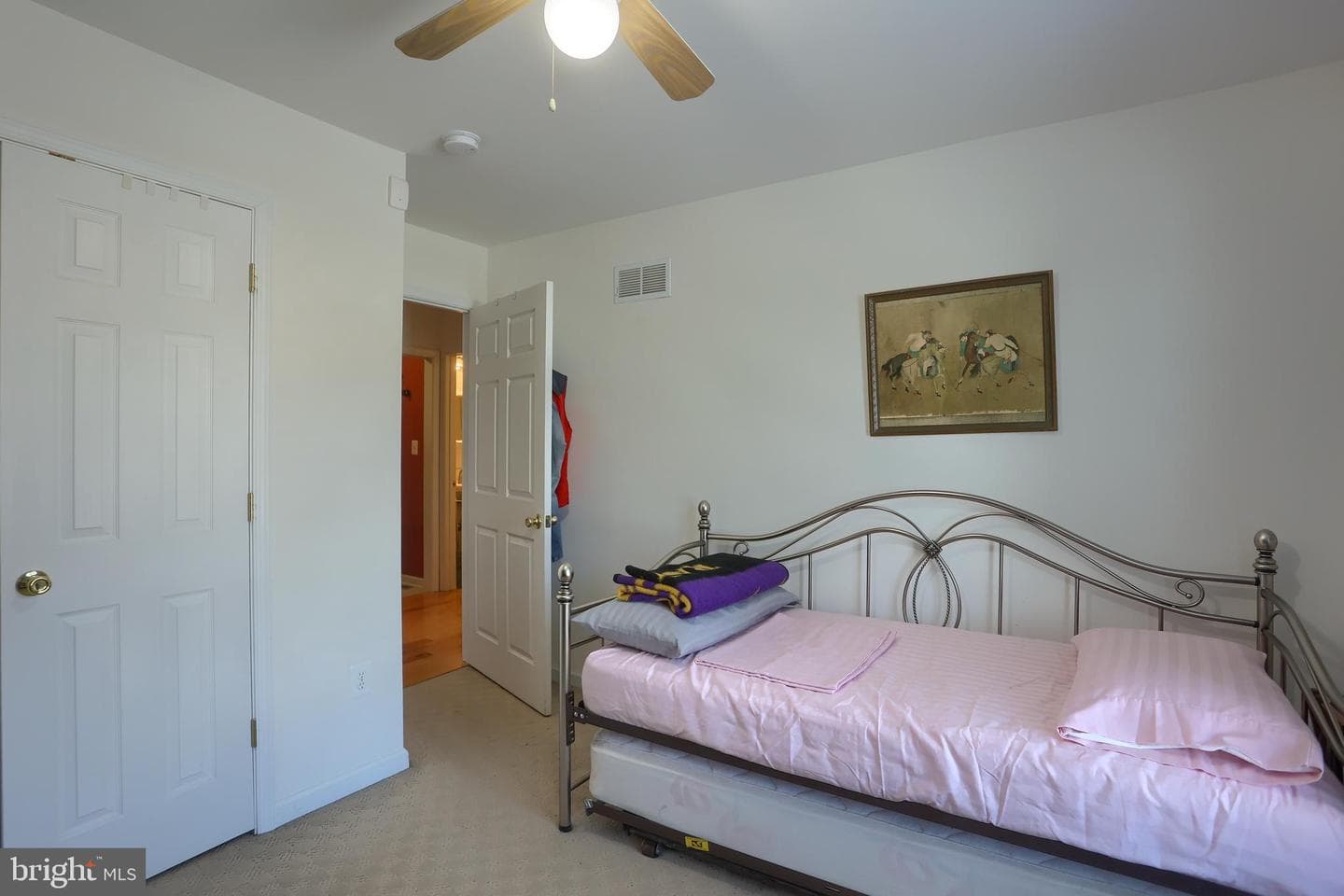 189 Bentley Street photo 18