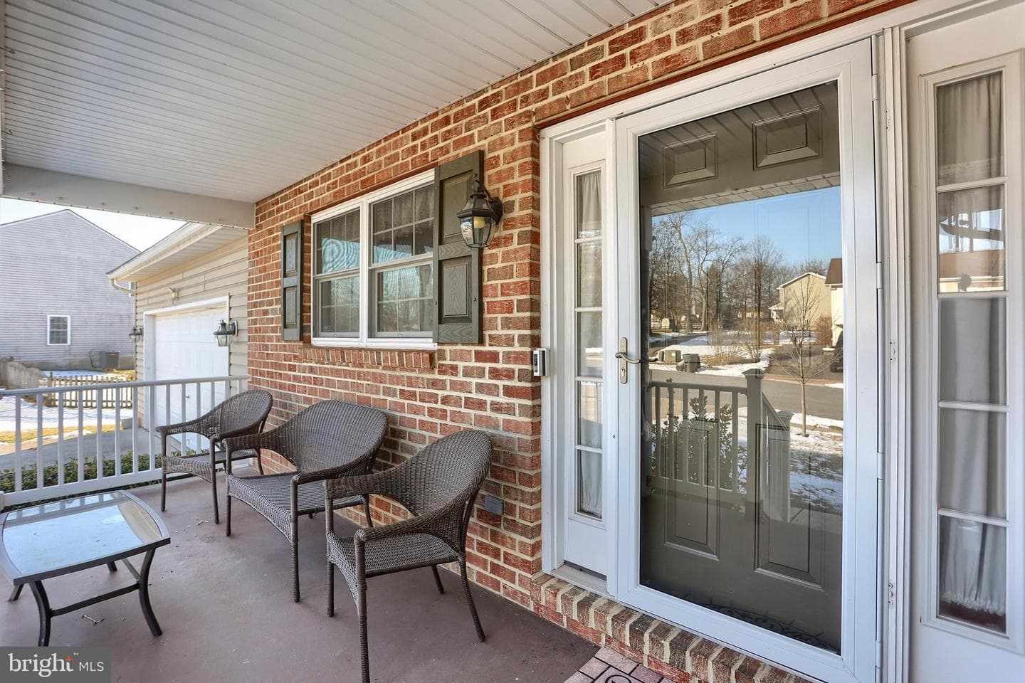189 Bentley Street photo 29