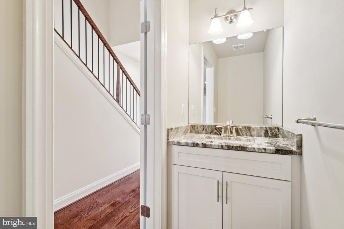 1716 Botanical Ct #24 photo 3