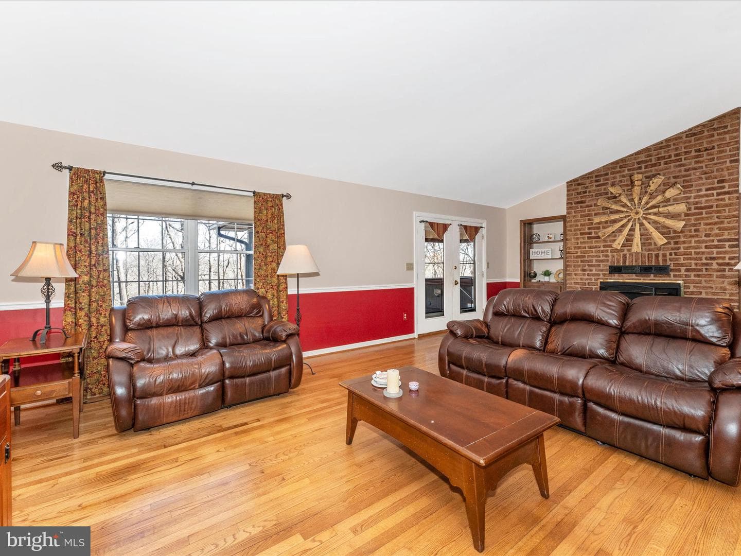 5800 Leslie Lane photo 12