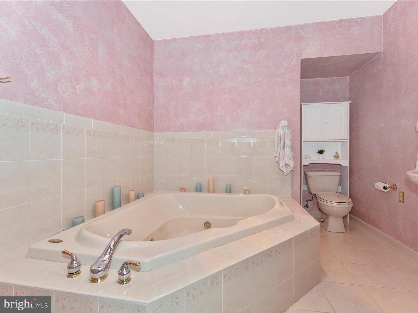 5800 Leslie Lane photo 40