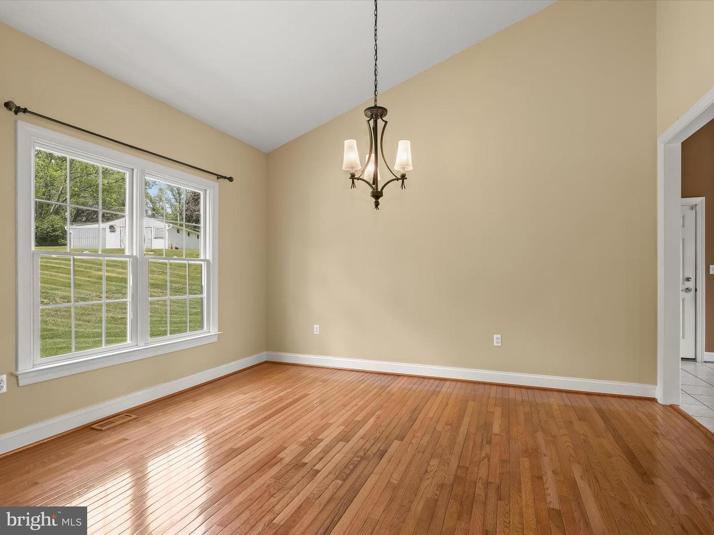 5262 Bartholow Road photo 14