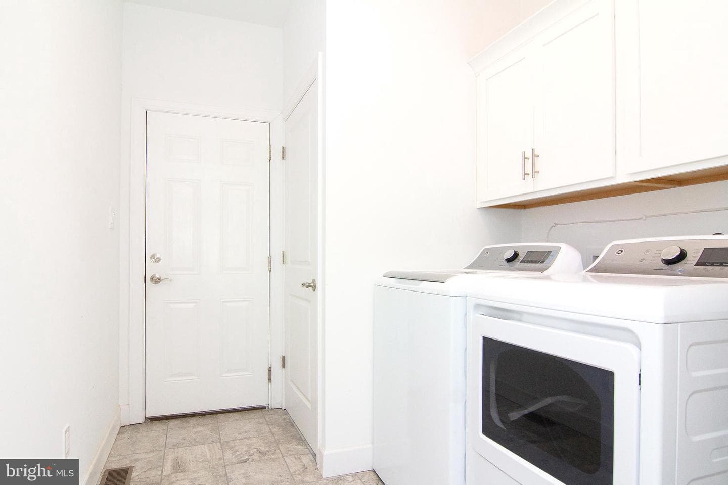 2901 Lineage Drive photo 17