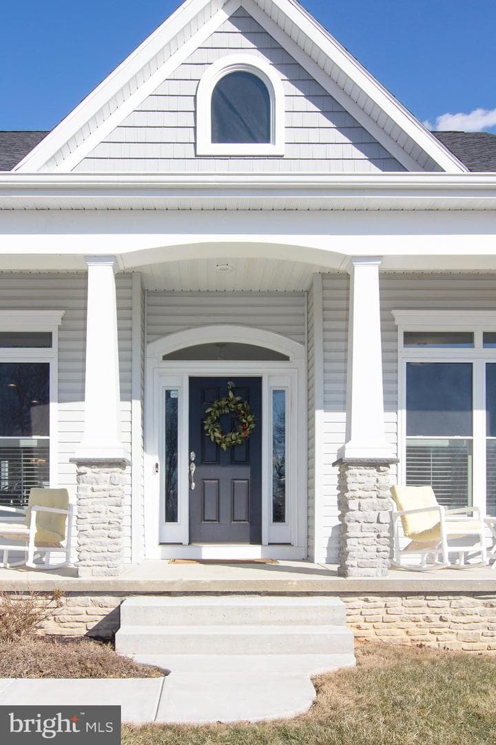 2901 Lineage Drive photo 2