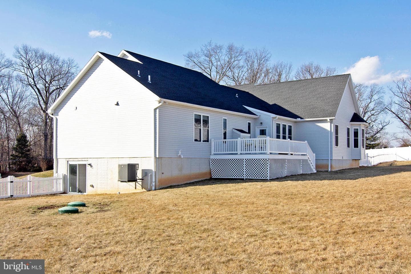 2901 Lineage Drive photo 32
