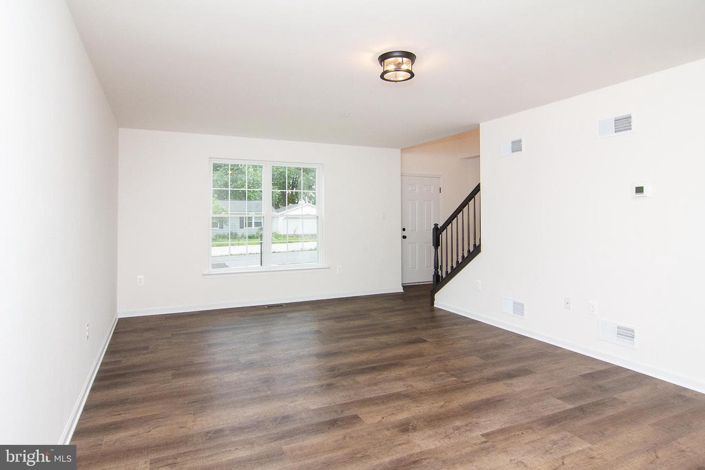 317 Taney Heights Drive photo 4