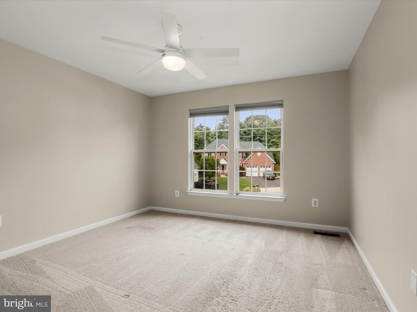 216 Riverview Court photo 43