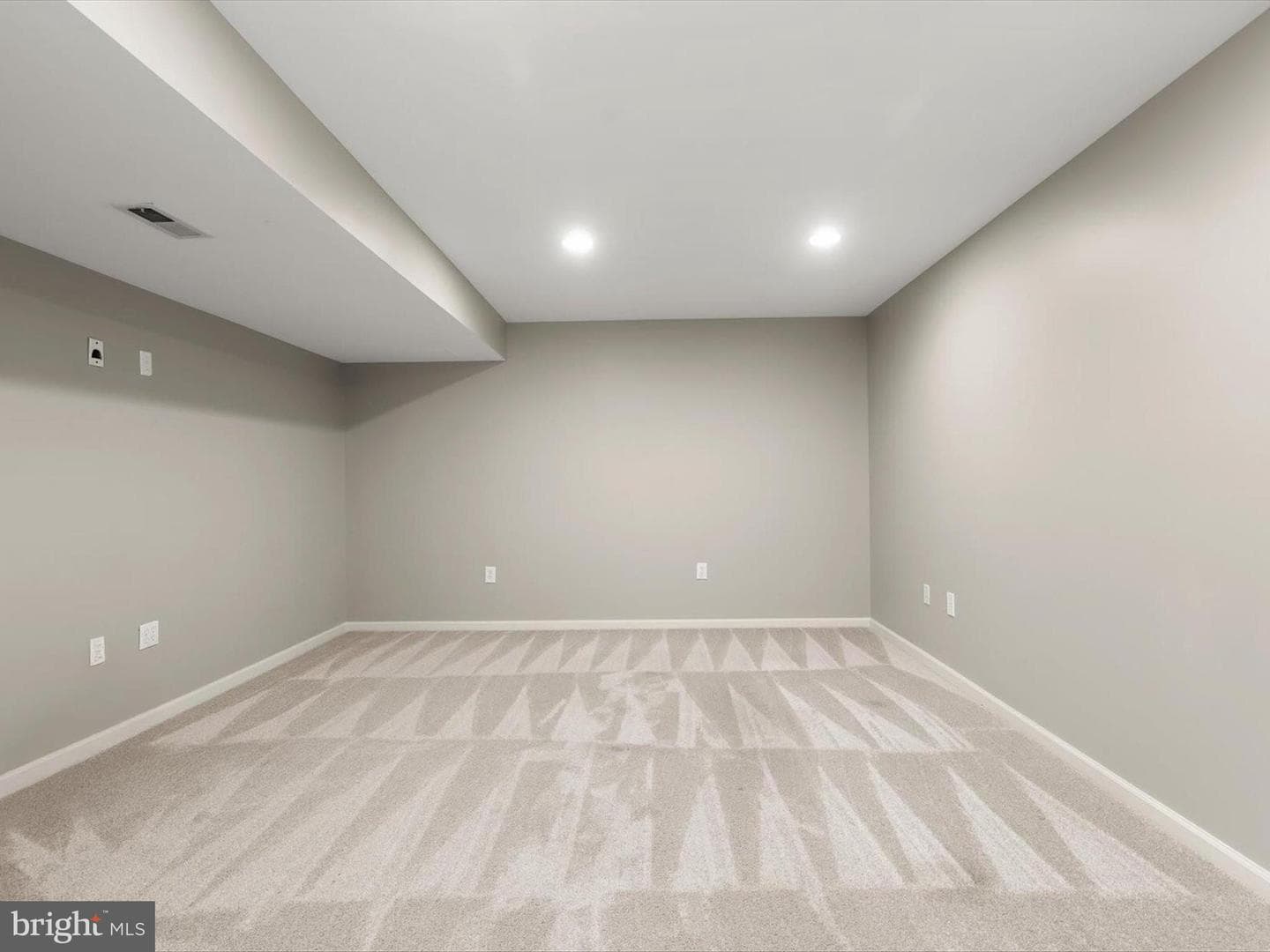 216 Riverview Court photo 48