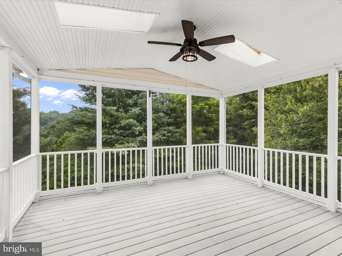 216 Riverview Court photo 54