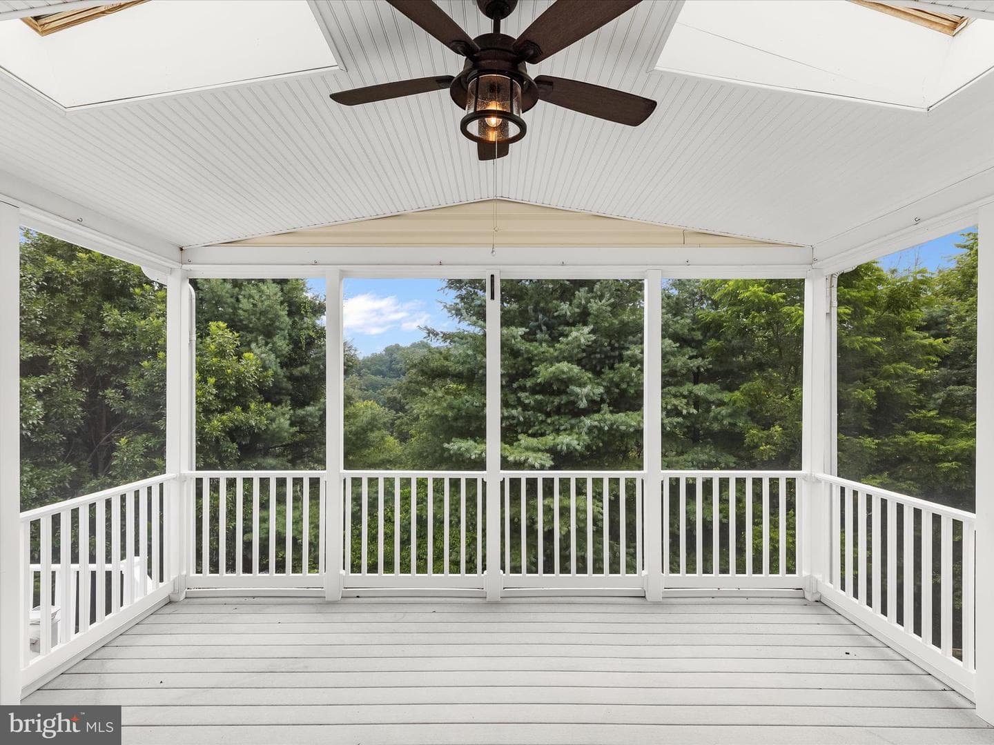 216 Riverview Court photo 55