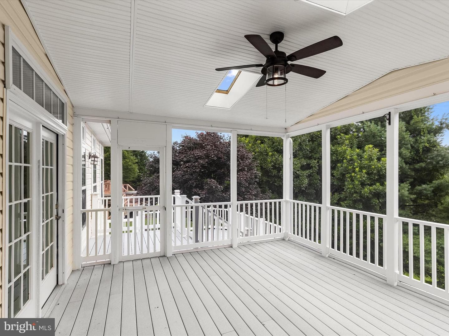 216 Riverview Court photo 56