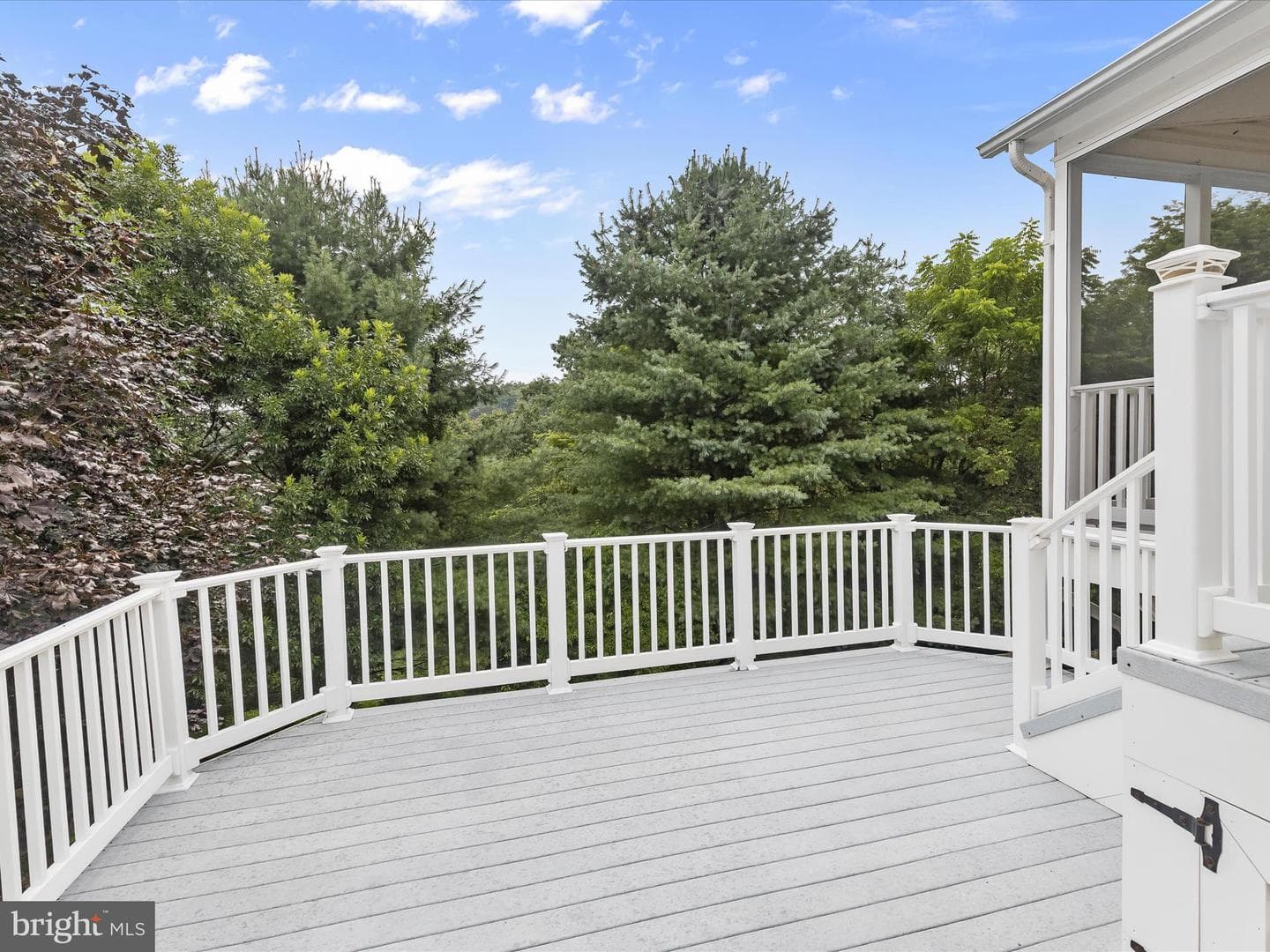 216 Riverview Court photo 57