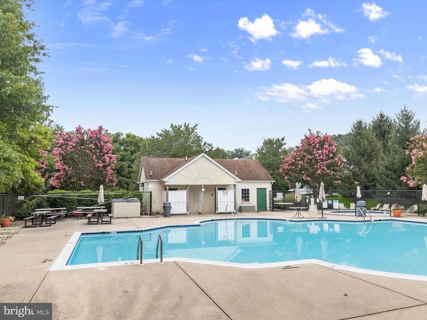 216 Riverview Court photo 72