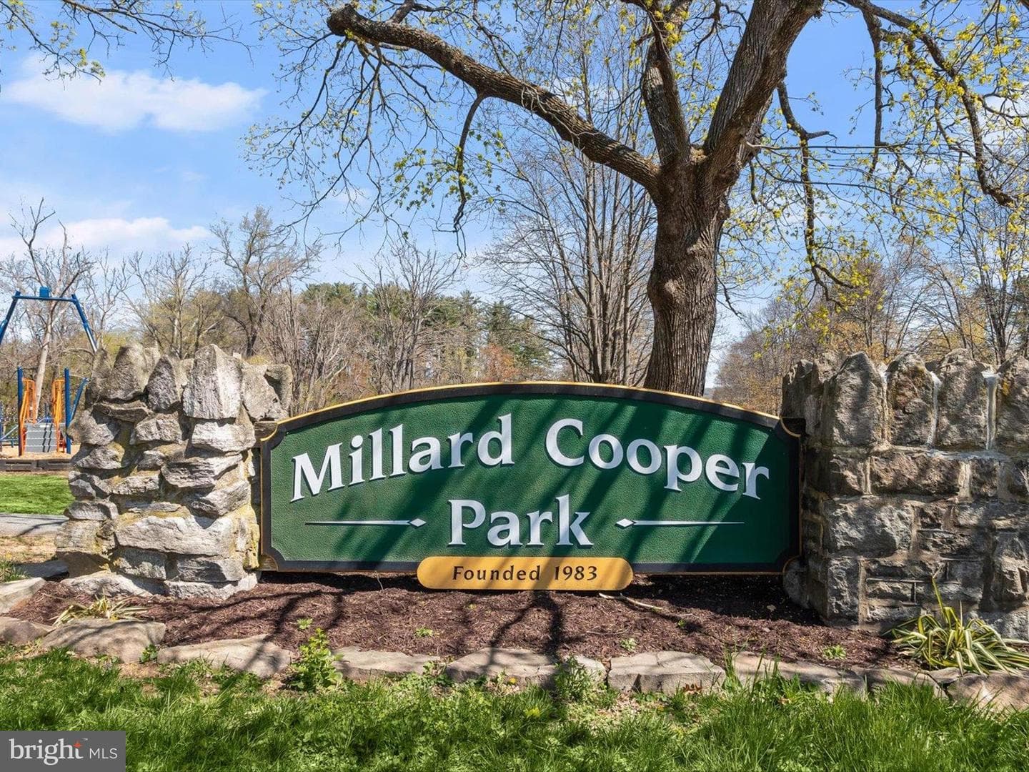 216 Riverview Court photo 84