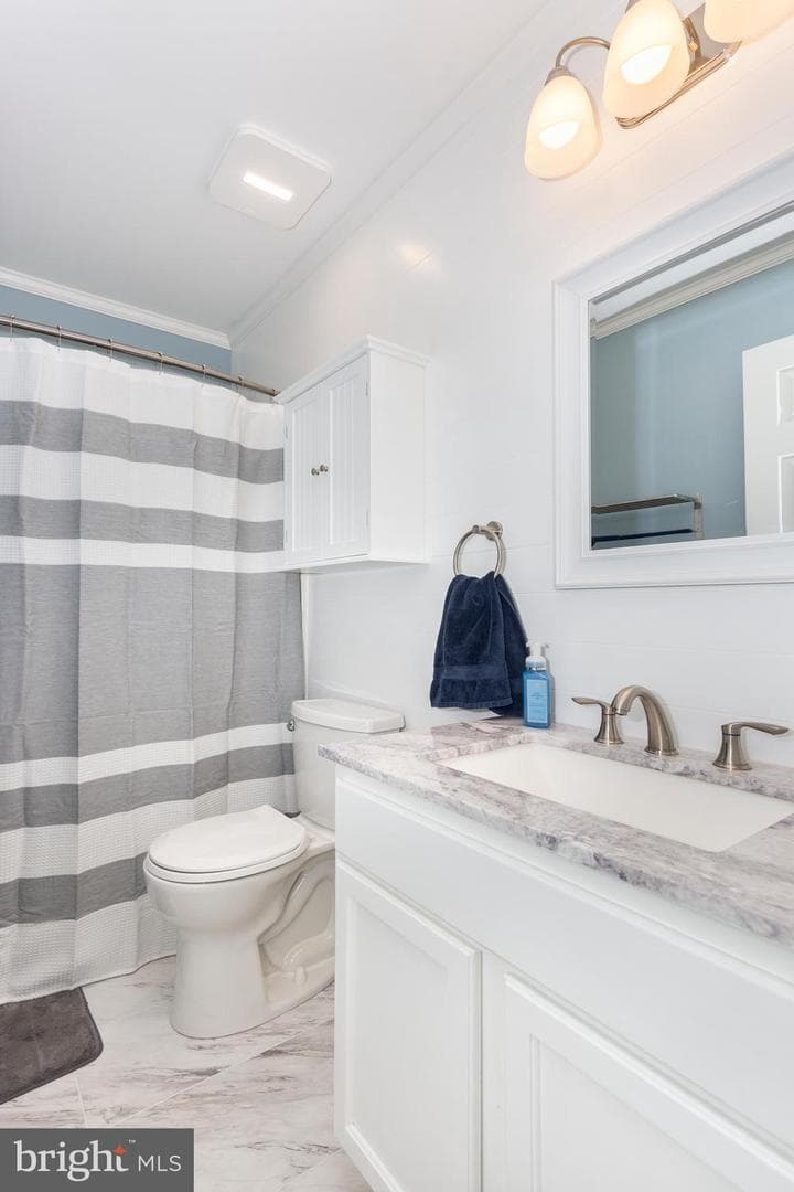 2738 Overlook Court photo 45